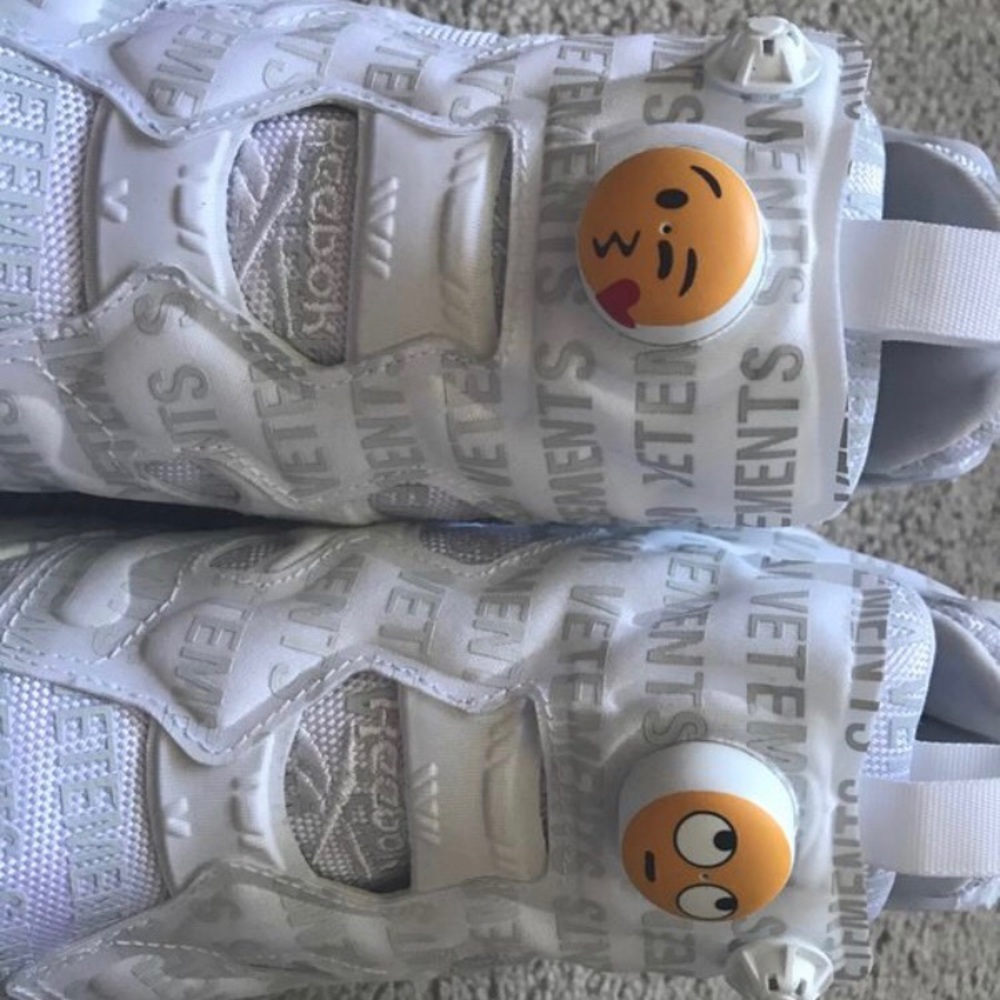 Reebok Fury Vetements Emoji White - Picture 6 of 8